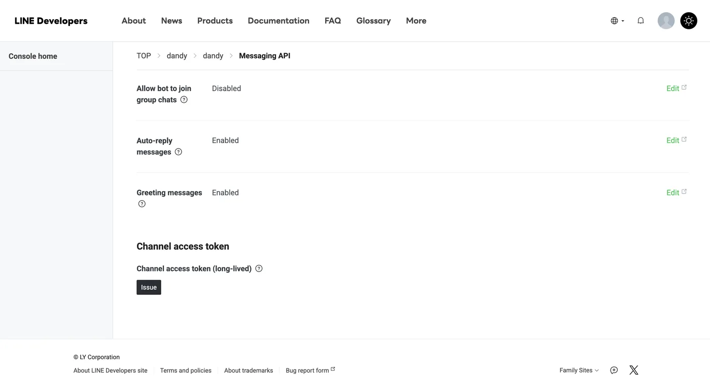 Messaging API 分頁最下方的 Channel access token Issue 按鈕位置